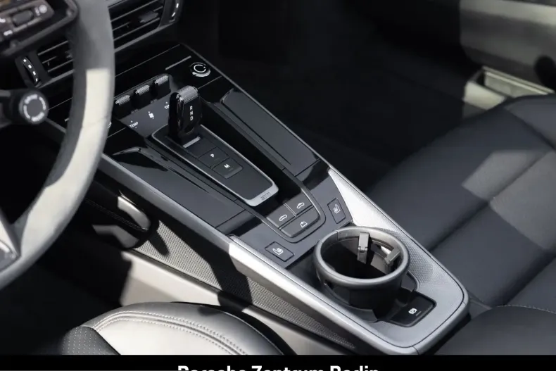 Porsche 992 din 2025 cu 17.649 km - oferta POR204111 - foto 19