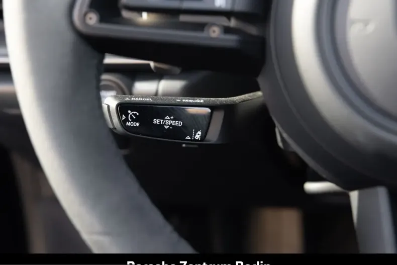 Porsche 992 din 2025 cu 17.649 km - oferta POR204111 - foto 25