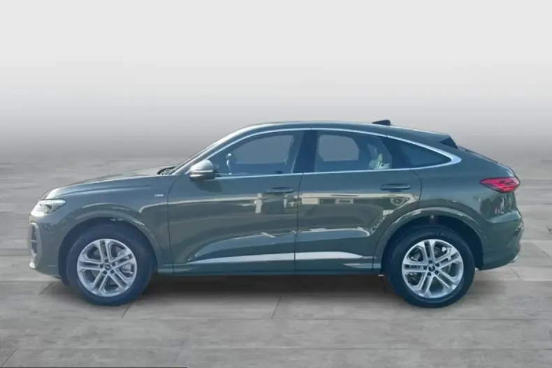 Audi Q5 din 2026 cu 1.500 km - oferta AUD204113 - foto 6