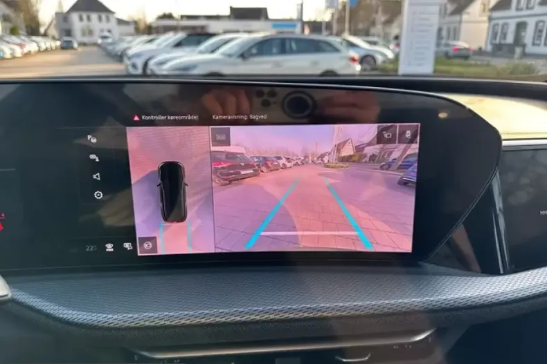 Audi Q5 din 2026 cu 1.500 km - oferta AUD204113 - foto 9