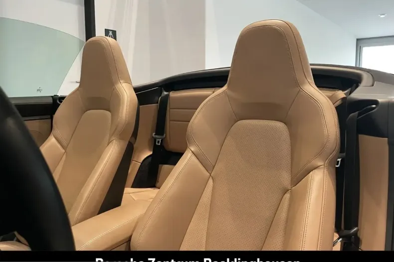 Porsche 992 din 2022 cu 34.478 km - oferta POR204116 - foto 3