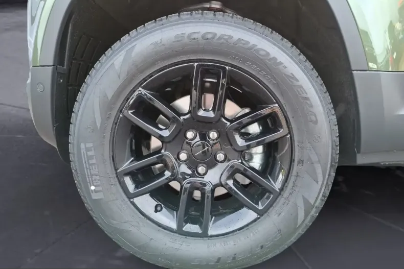 Land Rover Defender din 2026 cu 10 km - oferta LAN204120 - foto 10