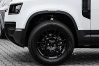 Land Rover Defender din 2026 cu 3.000 km - oferta LAN204125 - foto 6