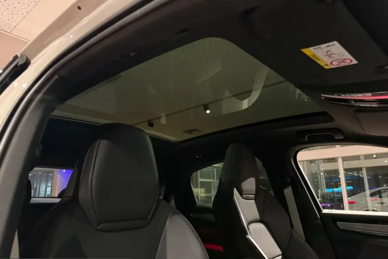 Porsche Cayenne din 2022 cu 51.321 km - oferta POR204128 - foto 16