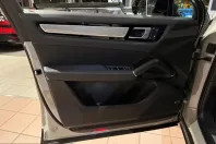 Porsche Cayenne din 2022 cu 51.321 km - oferta POR204128 - foto 20