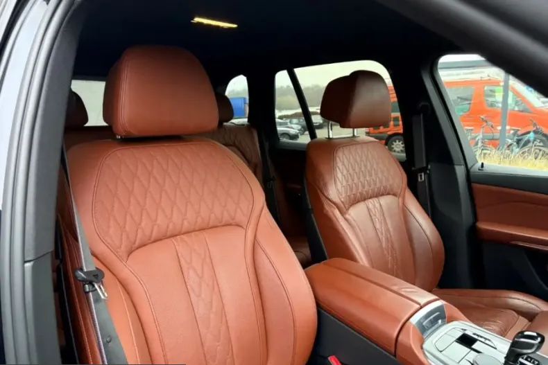 BMW X5 (Seria X) din 2021 cu 75.260 km - oferta BMW204131 - foto 11