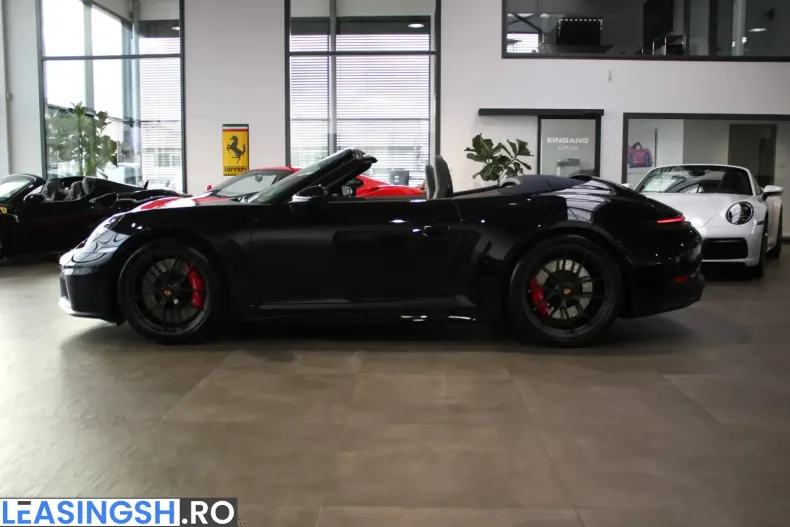 Porsche 992 din 2025 cu 3.900 km - oferta POR204133 - foto 6