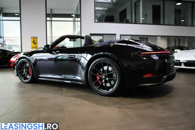 Porsche 992 din 2025 cu 3.900 km - oferta POR204133 - foto 9