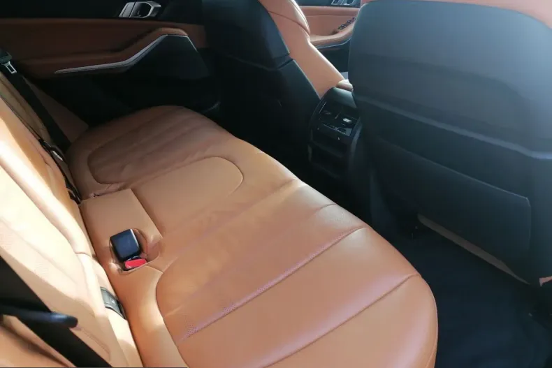 BMW X5 (Seria X) din 2021 cu 60.880 km - oferta BMW204134 - foto 10