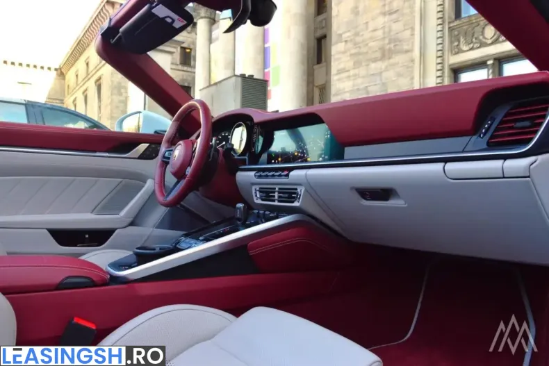 Porsche 911 din 2023 cu 24.000 km - oferta POR204135 - foto 12