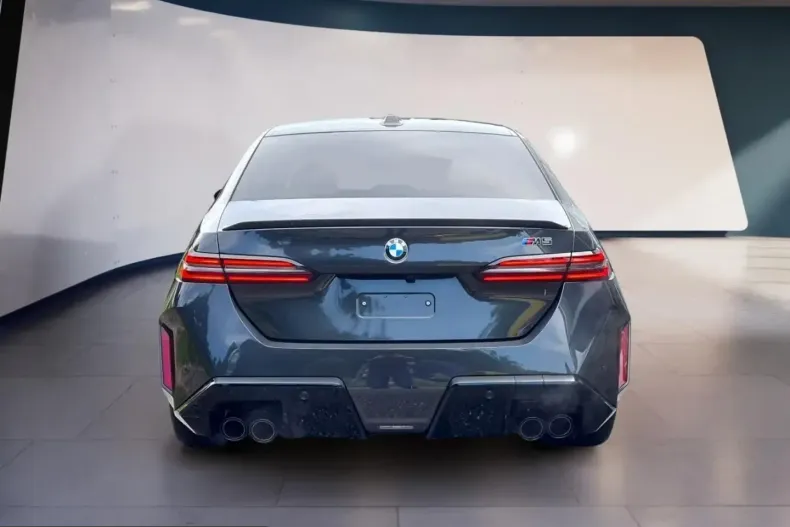 BMW M5 (Seria 5) din 2025 cu 4.162 km - oferta BMW204141 - foto 6