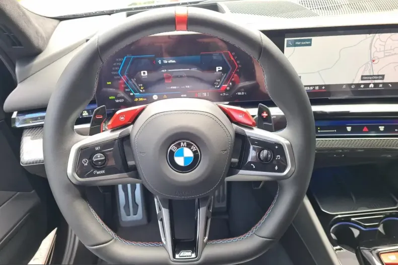 BMW M5 (Seria 5) din 2025 cu 4.162 km - oferta BMW204141 - foto 11