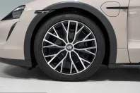 Porsche Taycan din 2023 cu 63.300 km - oferta POR204142 - foto 6