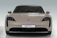 Porsche Taycan din 2023 cu 63.300 km - oferta POR204142 - foto 8