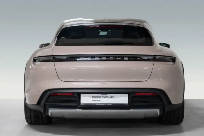 Porsche Taycan din 2023 cu 63.300 km - oferta POR204142 - foto 10