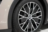 Porsche Taycan din 2023 cu 63.300 km - oferta POR204142 - foto 14