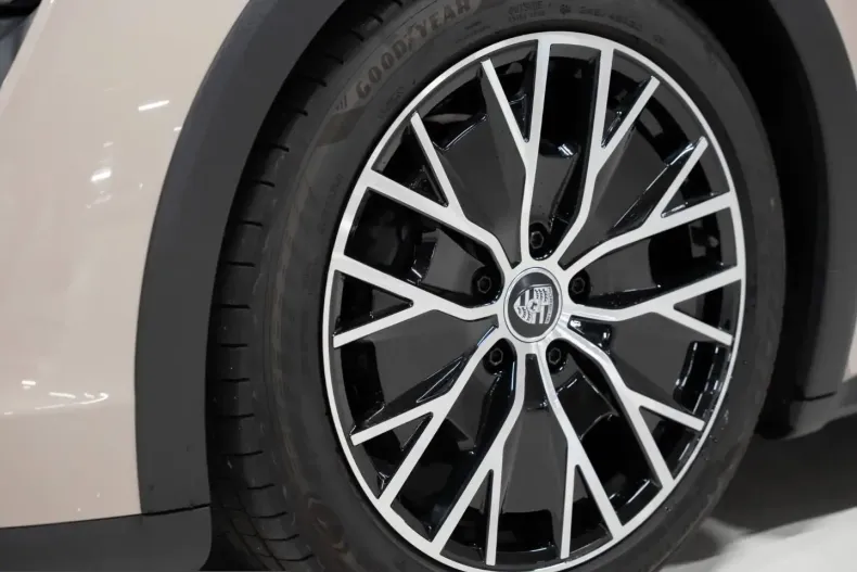 Porsche Taycan din 2023 cu 63.300 km - oferta POR204142 - foto 14