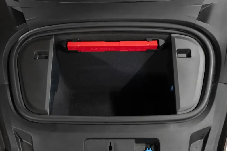 Porsche Taycan din 2023 cu 63.300 km - oferta POR204142 - foto 18