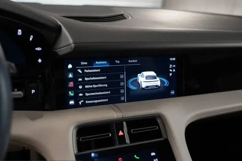 Porsche Taycan din 2023 cu 63.300 km - oferta POR204142 - foto 27