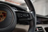 Porsche Taycan din 2023 cu 63.300 km - oferta POR204142 - foto 30