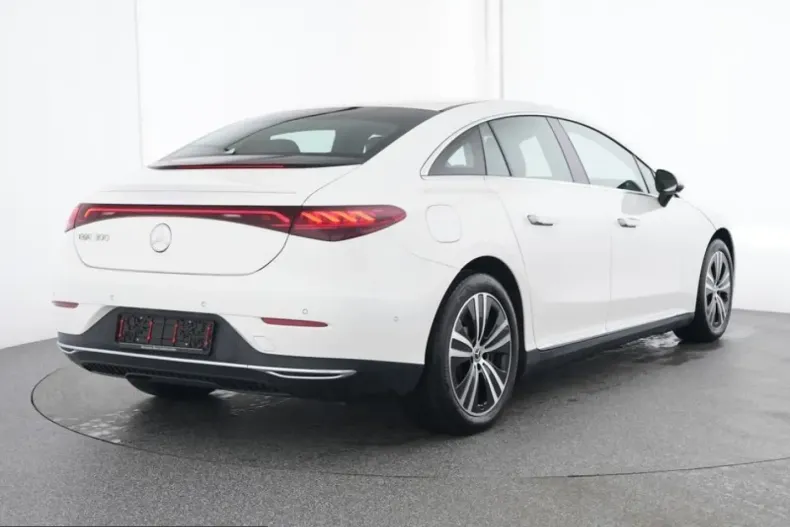 Mercedes-Benz EQE din 2025 cu 13.101 km - oferta MER204144 - foto 2