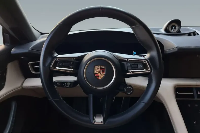 Porsche Taycan din 2023 cu 83.050 km - oferta POR204145 - foto 8