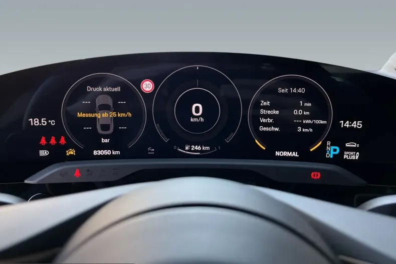 Porsche Taycan din 2023 cu 83.050 km - oferta POR204145 - foto 11