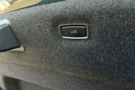 Porsche Taycan din 2023 cu 83.050 km - oferta POR204145 - foto 17