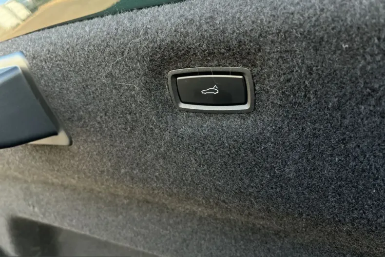 Porsche Taycan din 2023 cu 83.050 km - oferta POR204145 - foto 17