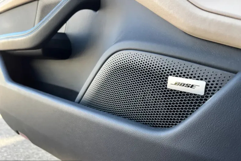 Porsche Taycan din 2023 cu 83.050 km - oferta POR204145 - foto 21