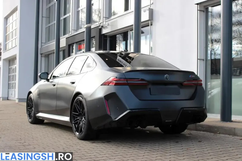 BMW M5 (Seria 5) din 2024 cu 37.490 km - oferta BMW204146 - foto 7