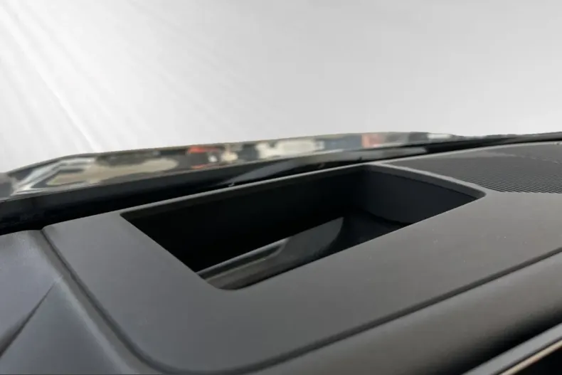 BMW M5 (Seria 5) din 2025 cu 12.900 km - oferta BMW204151 - foto 17