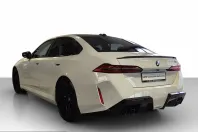 BMW M5 (Seria 5) din 2024 cu 9.628 km - oferta BMW204152 - foto 5