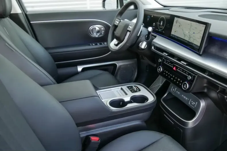 Hyundai IONIQ 9 din 2025 cu 9.900 km - oferta HYU204153 - foto 5