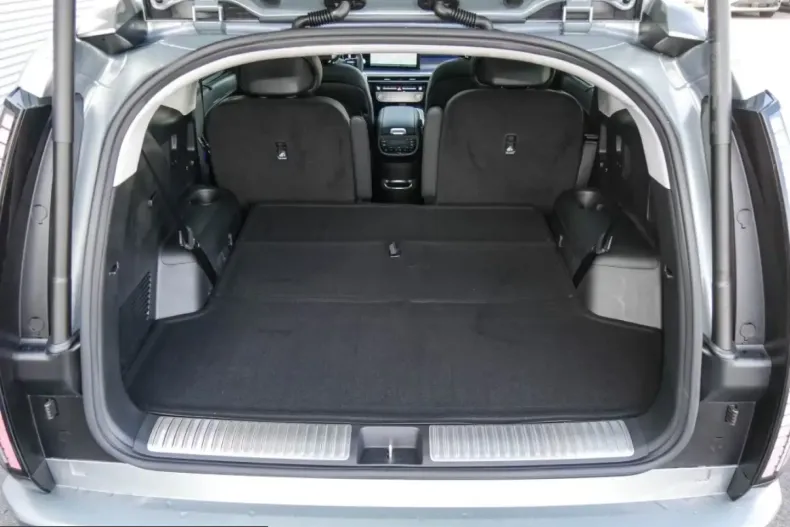 Hyundai IONIQ 9 din 2025 cu 9.900 km - oferta HYU204153 - foto 14