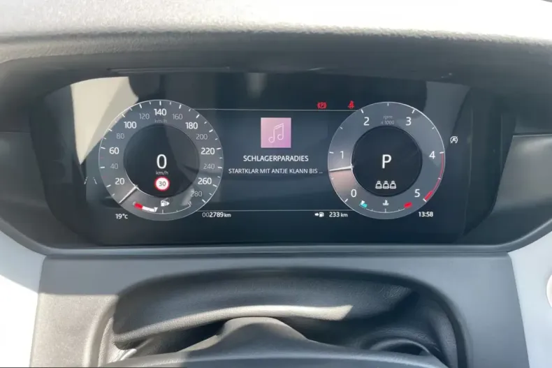 Land Rover Range Rover Velar din 2024 cu 10.000 km - oferta LAN204154 - foto 7