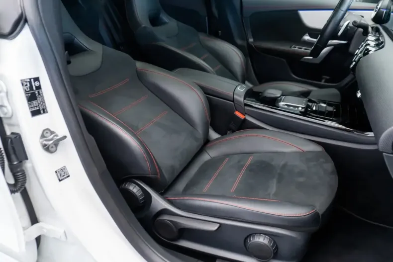 Mercedes-Benz CL 160 din 2022 cu 45.300 km - oferta MER204158 - foto 8