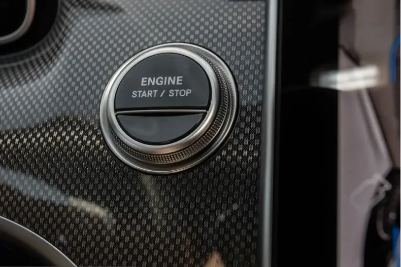 Mercedes-Benz CLE 300 (Clasa CLE) din 2024 cu 9.987 km - oferta MER204161 - foto 16