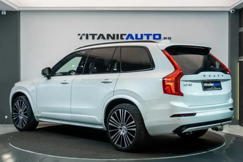 Volvo XC90 din 2022 cu 96.638 km - oferta VOL204169 - foto 3