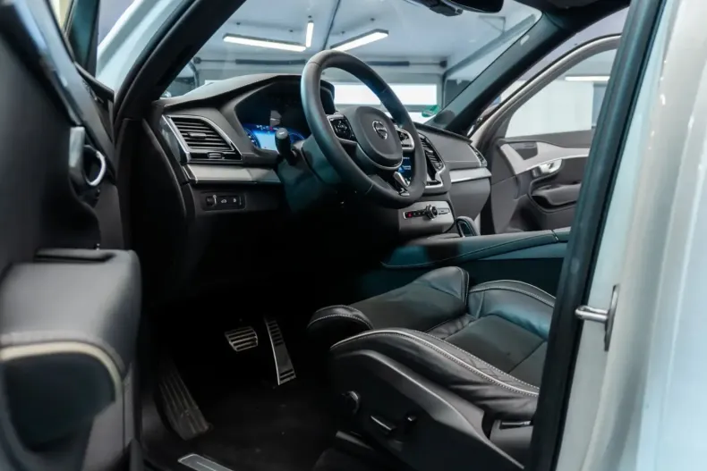 Volvo XC90 din 2022 cu 96.638 km - oferta VOL204169 - foto 30