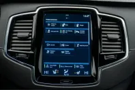 Volvo XC90 din 2022 cu 96.638 km - oferta VOL204169 - foto 36