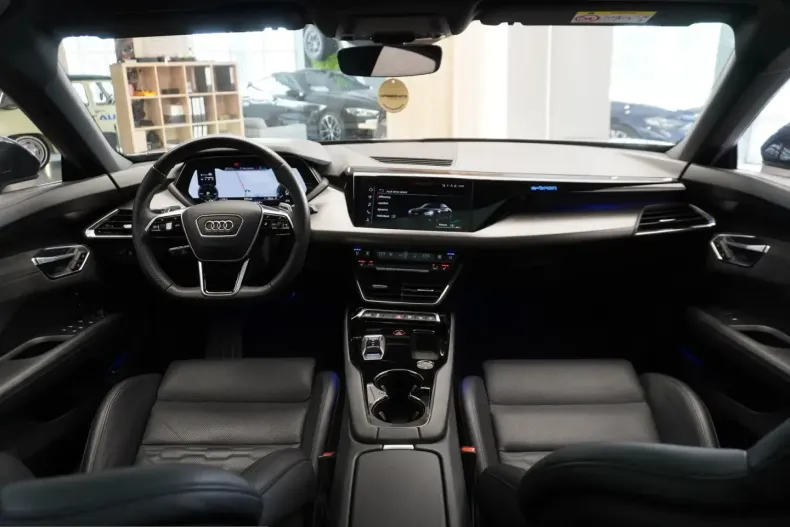 Audi e-tron GT din 2021 cu 50.050 km - oferta AUD204170 - foto 7