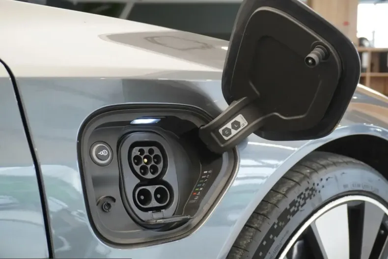 Audi e-tron GT din 2021 cu 50.050 km - oferta AUD204170 - foto 19