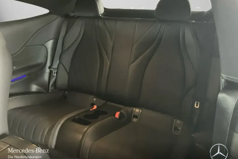 Mercedes-Benz CLE 300 (Clasa CLE) din 2024 cu 14.101 km - oferta MER204172 - foto 9