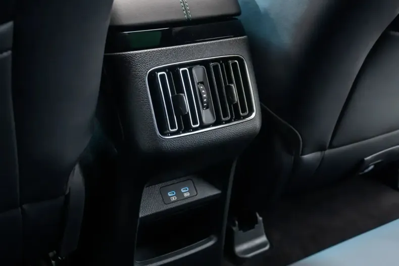 BYD Seal U din 2025 cu 40 km - oferta BYD204175 - foto 21