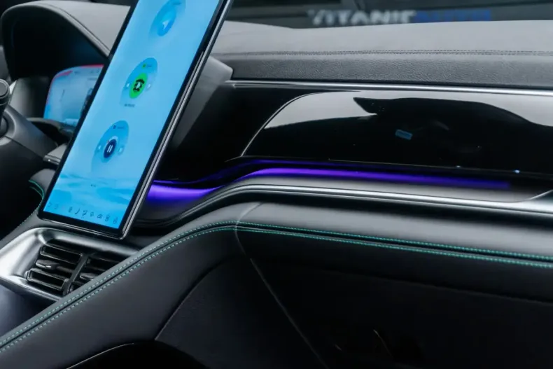 BYD Seal U din 2025 cu 40 km - oferta BYD204175 - foto 38