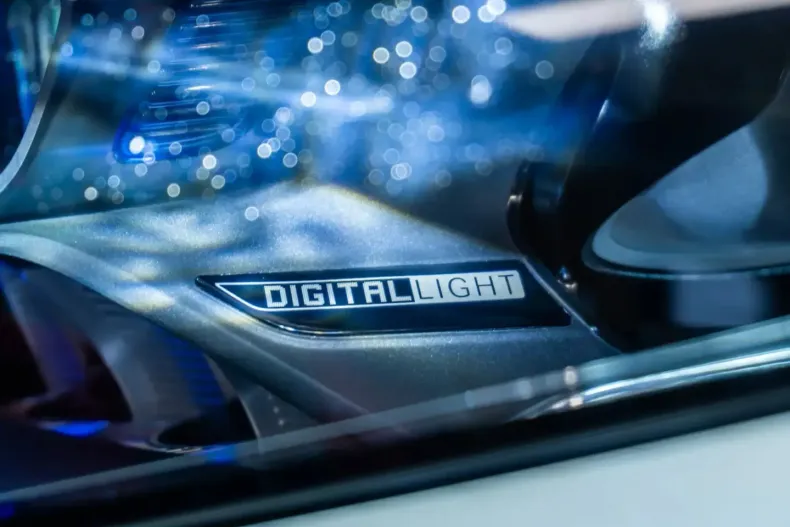 Mercedes-Benz GLC 200 (Clasa GLC) din 2022 cu 48.893 km - oferta MER204176 - foto 12