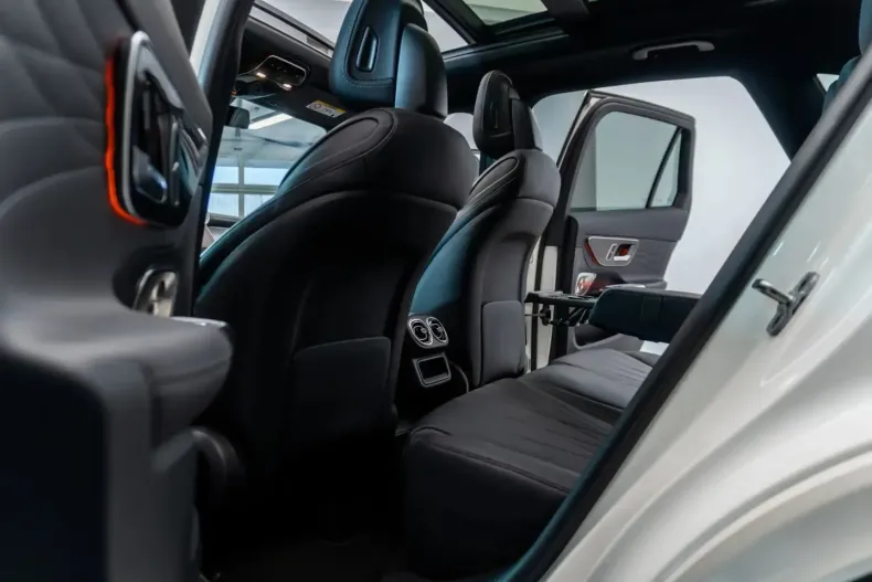 Mercedes-Benz GLC 200 (Clasa GLC) din 2022 cu 48.893 km - oferta MER204176 - foto 23