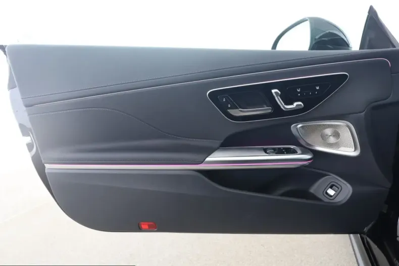 Mercedes-Benz CLE 200 (Clasa CLE) din 2024 cu 11.100 km - oferta MER204177 - foto 15