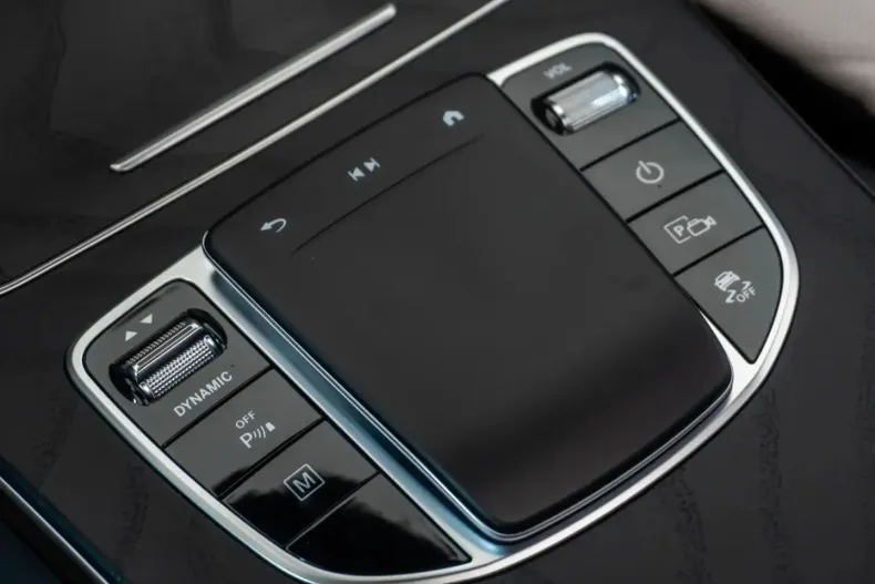 Mercedes-Benz GLC 200 (Clasa GLC) din 2021 cu 105.263 km - oferta MER204178 - foto 24